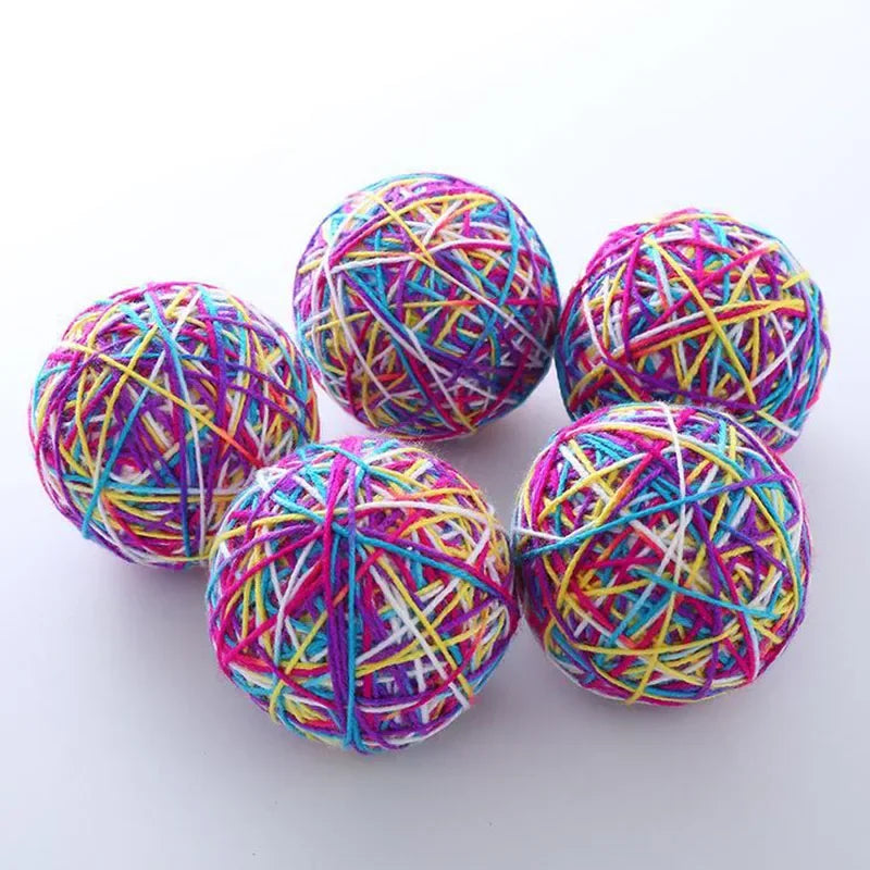 Dia. 9cm Cute Cat Dog Toys Pet Dog Cat Toy Colorful Wool Round Ball with Small Bell Rainbow Toy For Dog Cat Chewing Playing